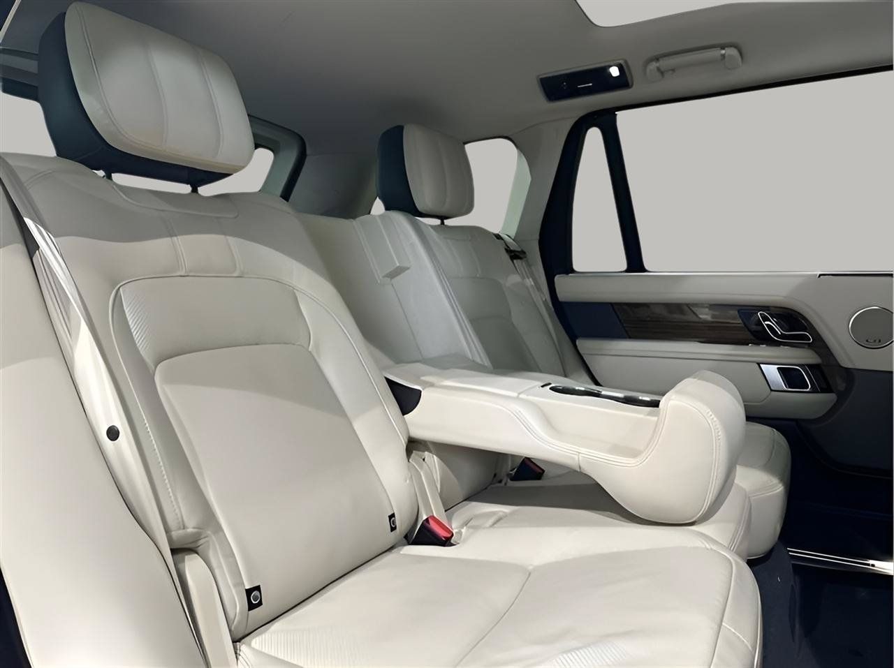 Used 2019 Land Rover Range Rover Long Wheelbase Supercharged AWD/4WD image 23