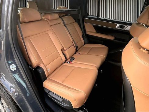 New 2026 Hyundai Santa Fe Limited image 9