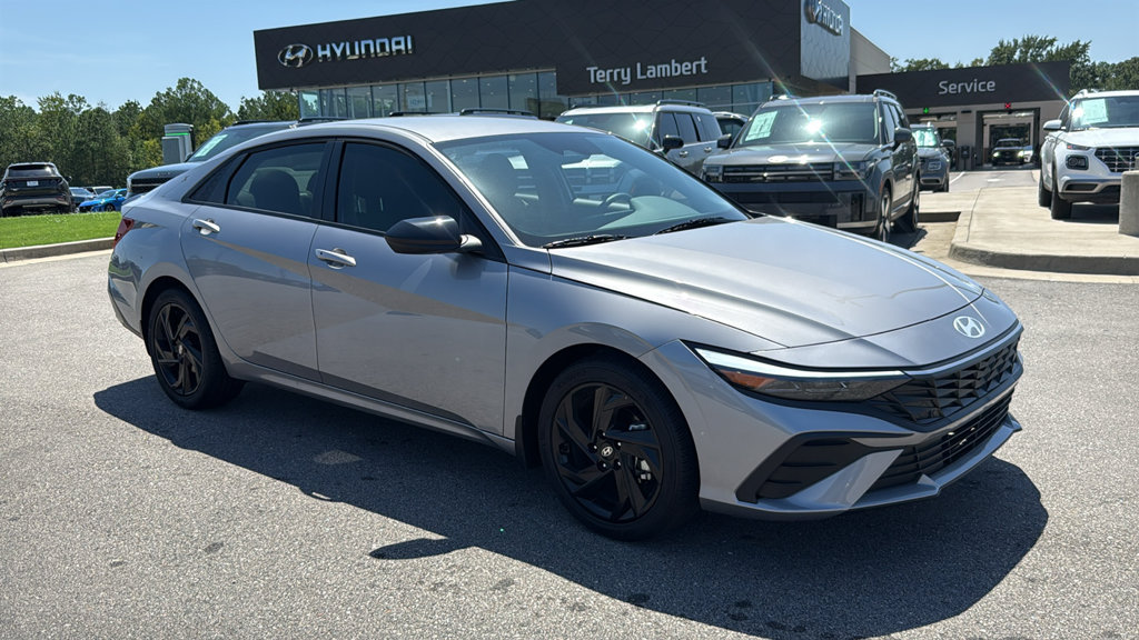 Certified 2026 Hyundai Elantra Sport FWD image 1
