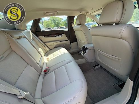 Used 2013 Cadillac XTS Luxury w/ Driver Awareness Package AWD/4WD image 17