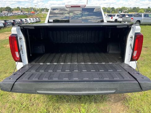 Used 2023 GMC Sierra 1500 AT4 w/ AT4 Preferred Package AWD/4WD image 30