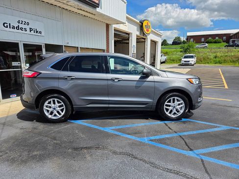 Used 2022 Ford Edge SEL w/ Convenience Package AWD/4WD image 8