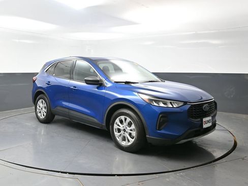 Used 2023 Ford Escape Active FWD image 5