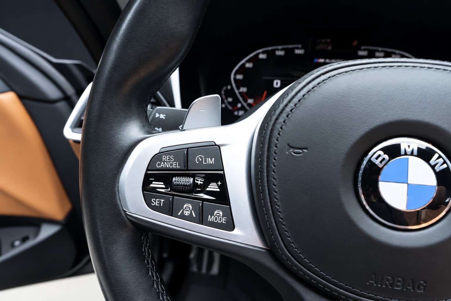 Used 2022 BMW 440i xDrive Convertible AWD/4WD image 36