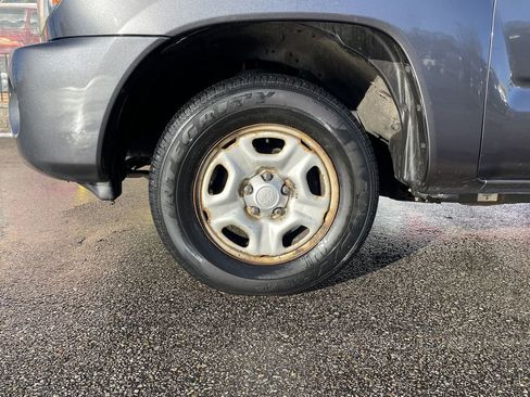 Used 2011 Toyota Tacoma 2WD Access Cab w/ SR5 Pkg #2 image 9