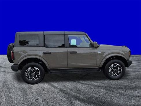 New 2026 Ford Bronco Outer Banks AWD/4WD image 3