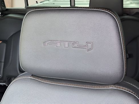 Used 2024 GMC Sierra 2500 AT4 w/ AT4 Premium Plus Package AWD/4WD image 21