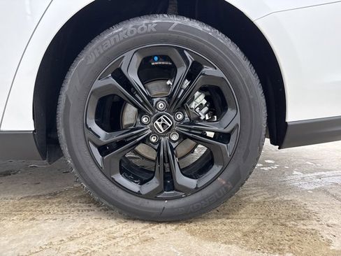 Certified 2025 Honda Accord SE image 10