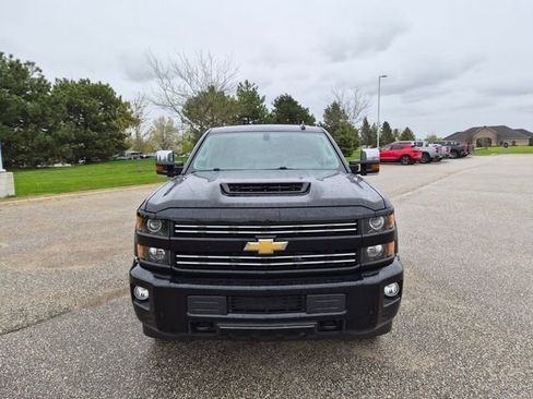 Used 2015 Chevrolet Silverado 2500 LTZ w/ Duramax Plus Package AWD/4WD image 2