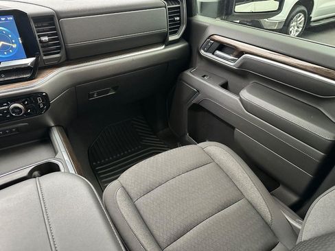 Certified 2025 Chevrolet Silverado 2500 LT w/ Trail Boss Package AWD/4WD image 15