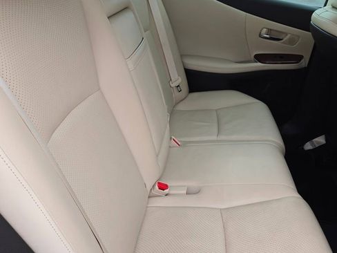 Used 2010 Lexus HS 250h image 42