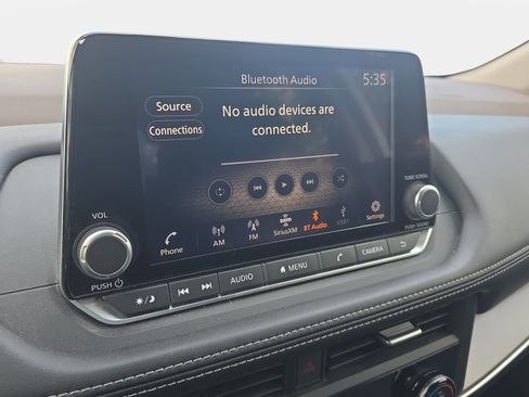 Used 2023 Nissan Rogue SV FWD image 20