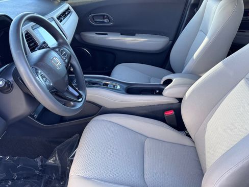 Certified 2022 Honda HR-V EX image 18