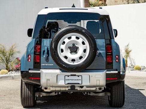 New 2025 Land Rover Defender 110 S image 8