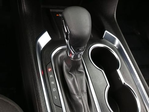 Used 2023 Chevrolet Traverse LT image 27