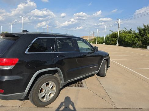 Used 2014 Jeep Grand Cherokee Laredo w/ Quick Order Package 23E RWD image 3