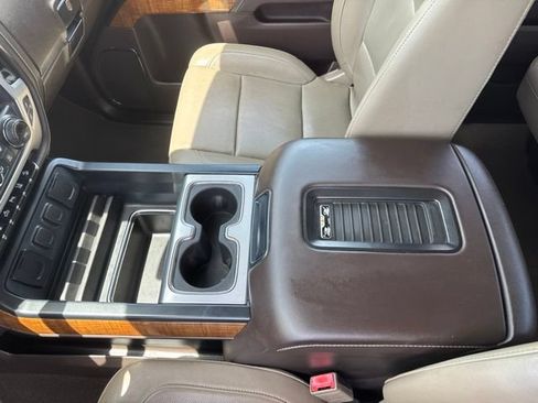 Used 2017 GMC Sierra 2500 SLT w/ Driver Alert Package AWD/4WD image 29
