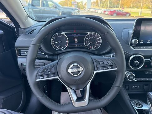 New 2025 Nissan Sentra SV image 13