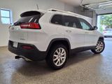 Used 2016 Jeep Cherokee Limited image 4