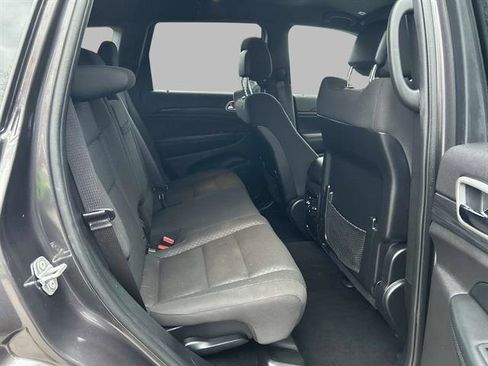 Certified 2021 Jeep Grand Cherokee Laredo image 12