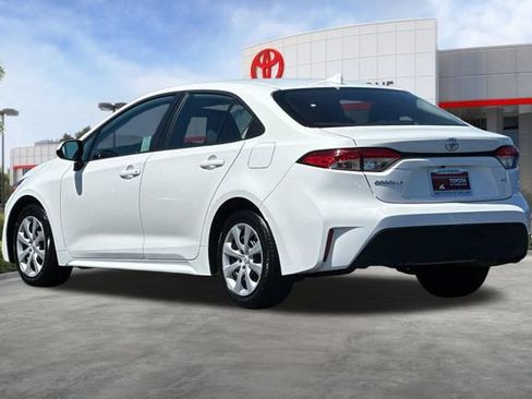 Certified 2024 Toyota Corolla LE FWD image 7
