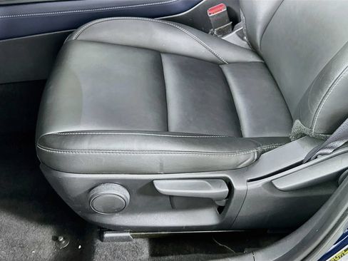 Used 2020 MAZDA CX-30 FWD w/ Select Package image 19