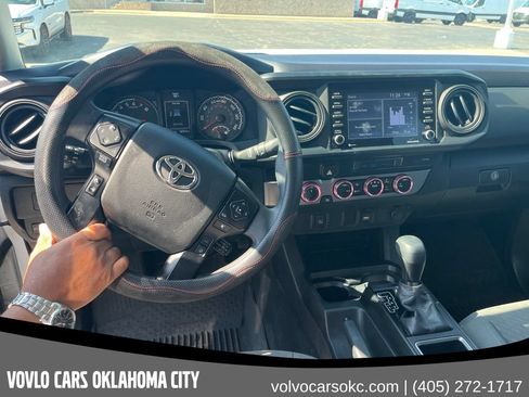 Used 2023 Toyota Tacoma SR AWD/4WD image 16