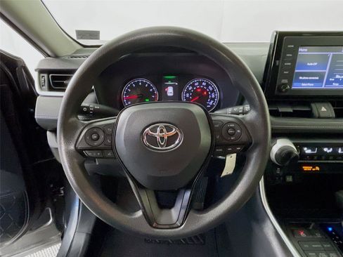 Used 2019 Toyota RAV4 LE w/ Carpet Mat Package image 15