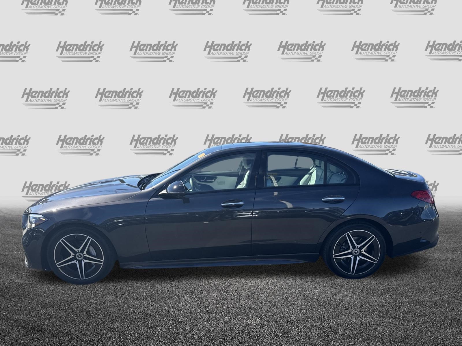 Used 2025 Mercedes-Benz C 300 Sedan image 7