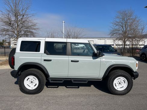Used 2024 Ford Bronco Heritage Edition image 10