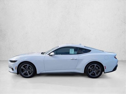 New 2025 Ford Mustang EcoBoost image 5