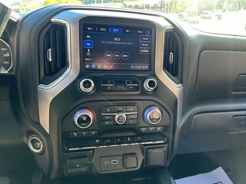 Used 2020 GMC Sierra 2500 SLT w/ SLT Convenience Package image 32