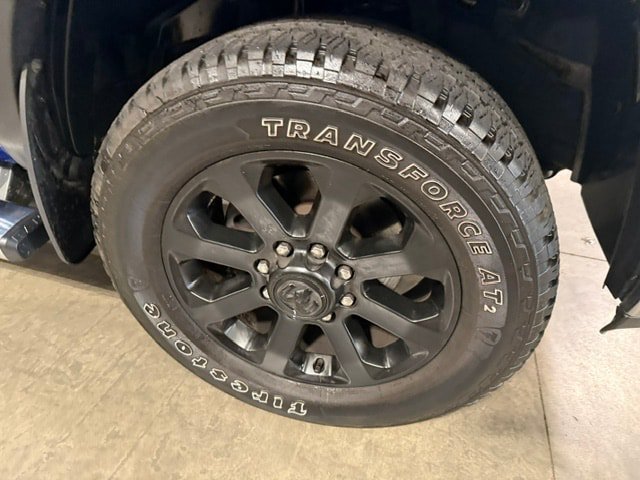 Used 2017 RAM 2500 Tradesman w/ Chrome Appearance Group AWD/4WD image 4