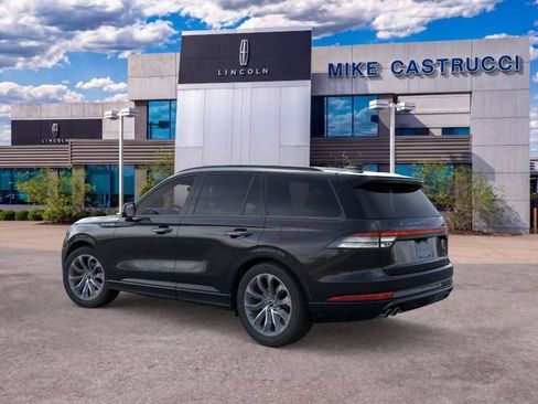 New 2026 Lincoln Aviator AWD image 5