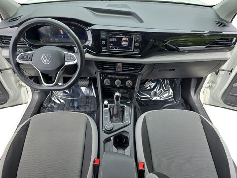 Used 2024 Volkswagen Taos S AWD/4WD image 9