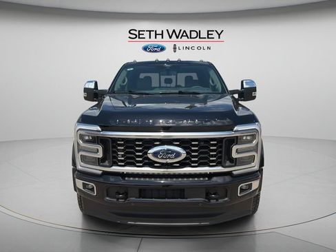 Used 2026 Ford F450 Platinum w/ Platinum Plus Package AWD/4WD image 2