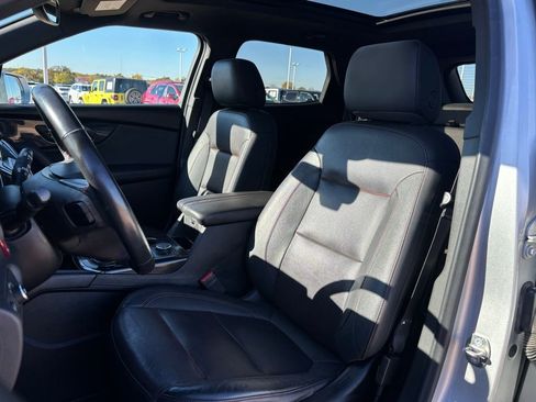 Used 2019 Chevrolet Blazer RS w/ Sun and Wheels Package image 13