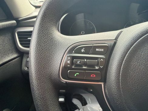 Used 2017 Kia Optima LX w/ Option Group 014 image 19