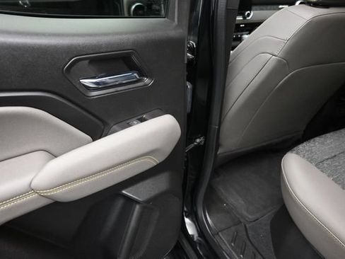 Used 2024 Chevrolet Colorado ZR2 AWD/4WD image 16