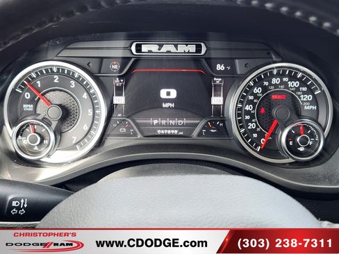 Used 2022 RAM 1500 Laramie AWD/4WD image 10