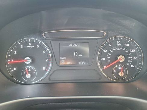 Used 2020 Kia Sorento LX AWD/4WD image 28