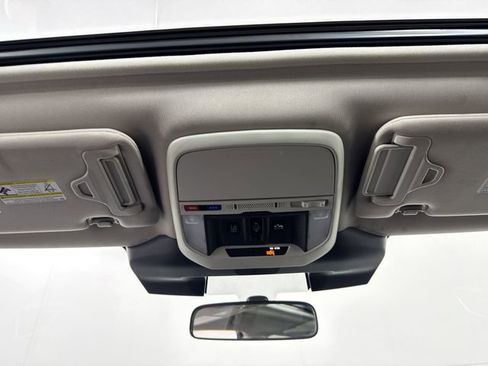 Used 2023 Subaru Forester Touring AWD/4WD image 10