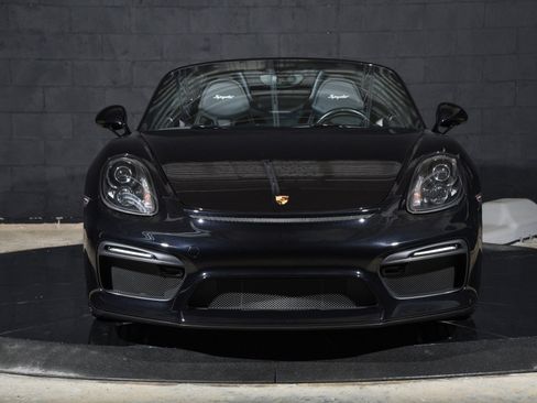 Used 2016 Porsche Boxster Spyder RWD image 11