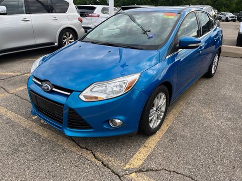 Used 2012 Ford Focus SEL FWD image 2
