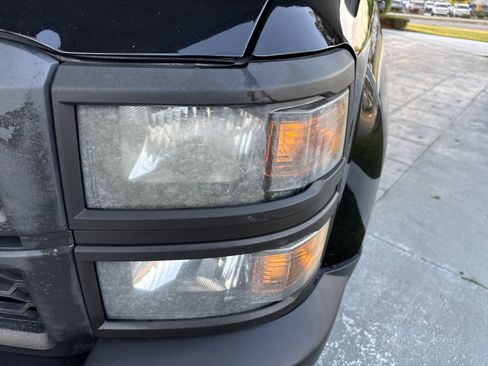 Used 2015 Chevrolet Silverado 1500 W/T RWD image 5