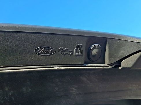 Used 2022 Ford F150 Lightning Pro AWD/4WD image 31