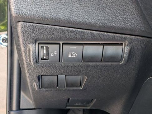 Certified 2023 Toyota Corolla Cross LE AWD/4WD image 23