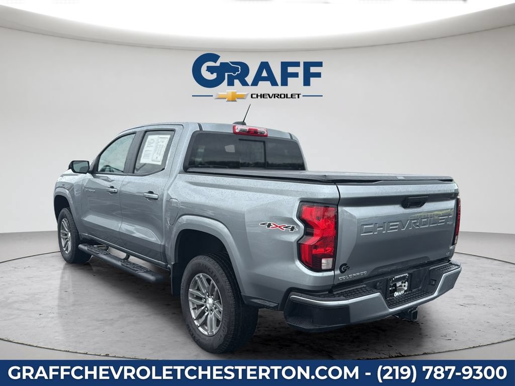 Used 2024 Chevrolet Colorado LT w/ LT Convenience Package II AWD/4WD image 5