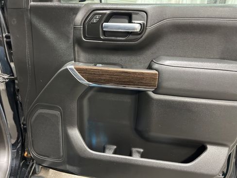 Used 2021 GMC Sierra 1500 Elevation image 11