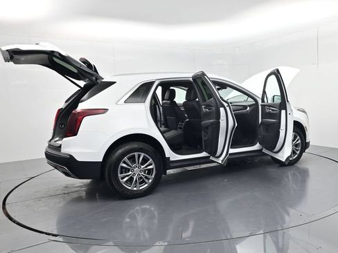 Used 2021 Cadillac XT5 Premium Luxury AWD/4WD image 59